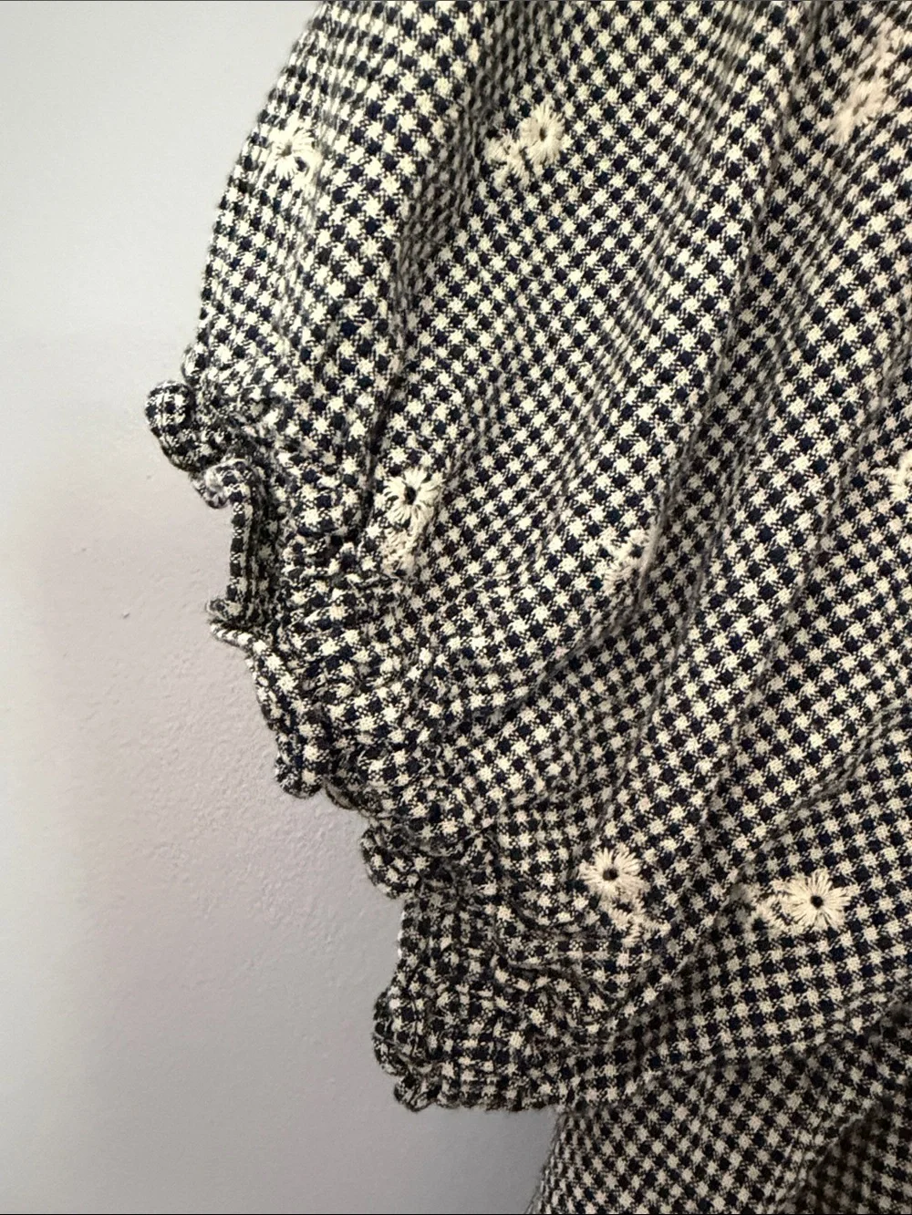 Madewell Black White Gingham Embroidered Daisy Smocked Puff Sleeve Top XL